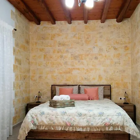 Apartment Sweet Milos