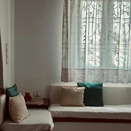 Apartment Sweet Milos Triovasalos