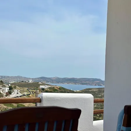 Sweet Milos Triovasalos