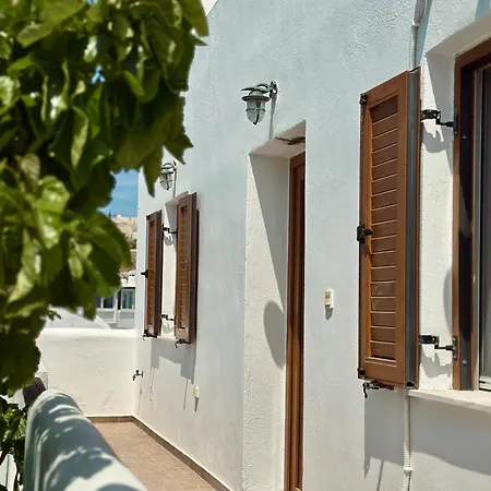 Sweet Milos * Triovasálos